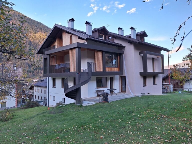 Casa Matteo a Ossana dopo la riqualificazione in classe A+
