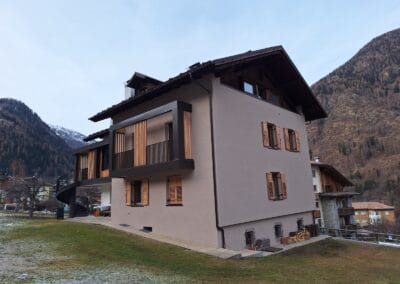 Casa Matteo, dettaglio delle facciate